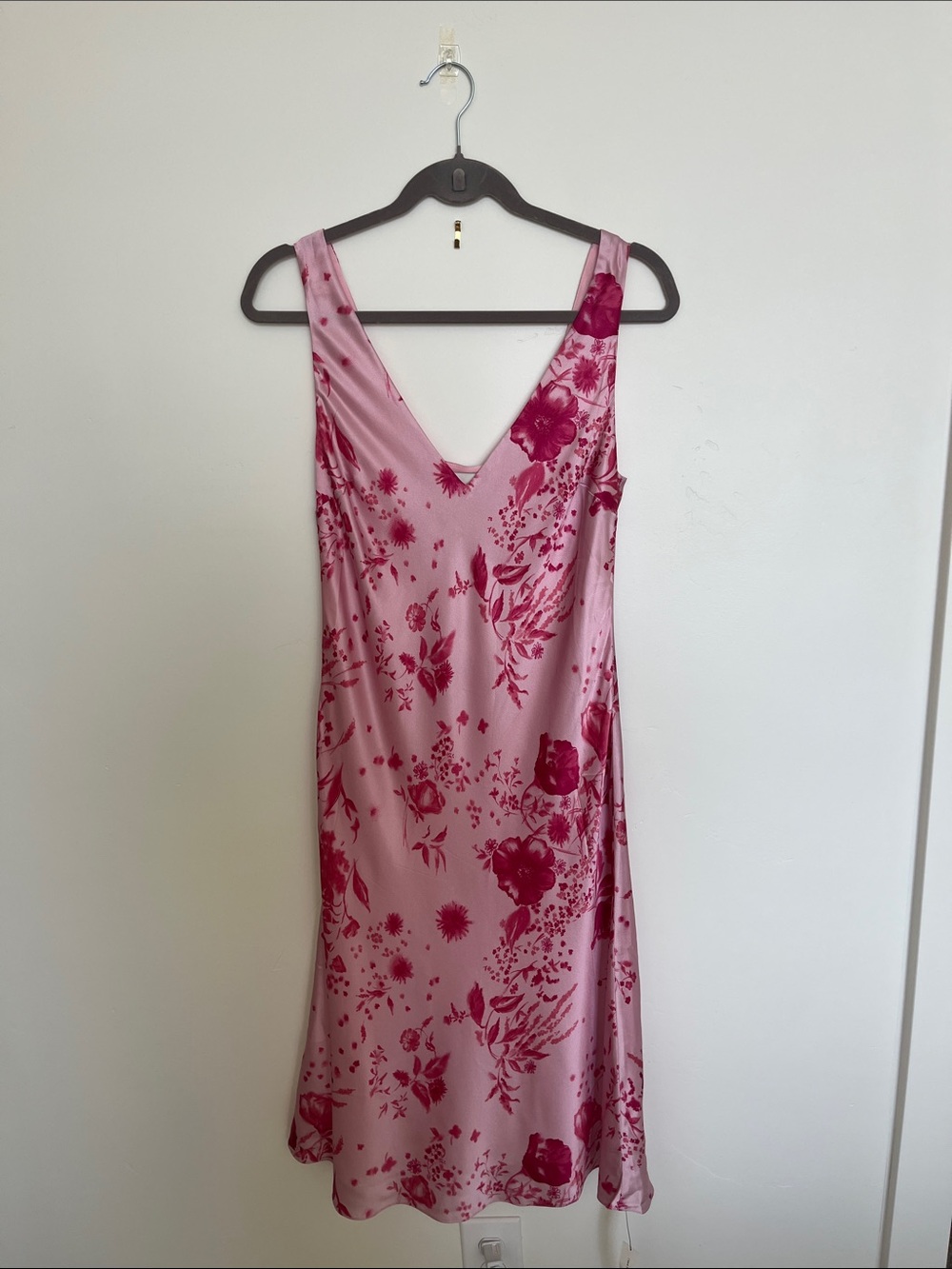 Reformation Lila Silk Midi Dress - Picture 6 of 15